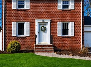 11 Monroe Ave, Roseland, NJ 07068