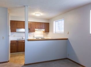 3833 Cuming, Omaha, NE 68131