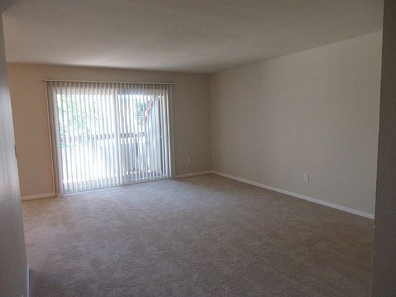 5th image of 6-283 Tradewinds Dr #6