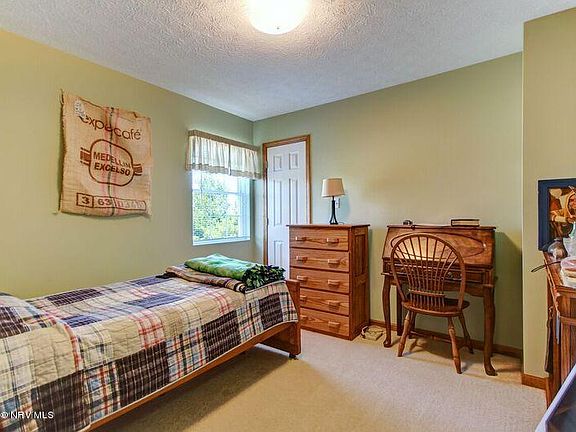 4th image of 1745 Harman Dr