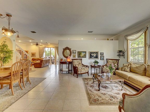 4th image of 6139 Branchwood Drive
