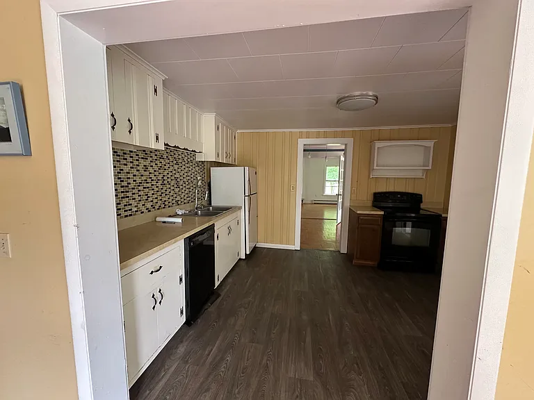 Dutch Barn Dr — Photo 10