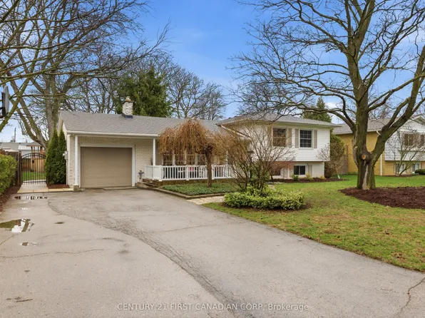 16 Gustin Ave, London, ON N6P 1C2