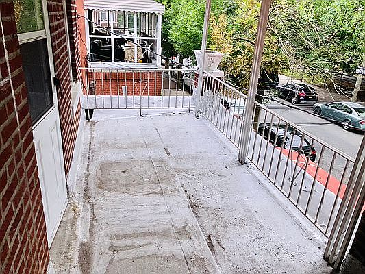 3rd image of 531 Miller Ave Floor 2