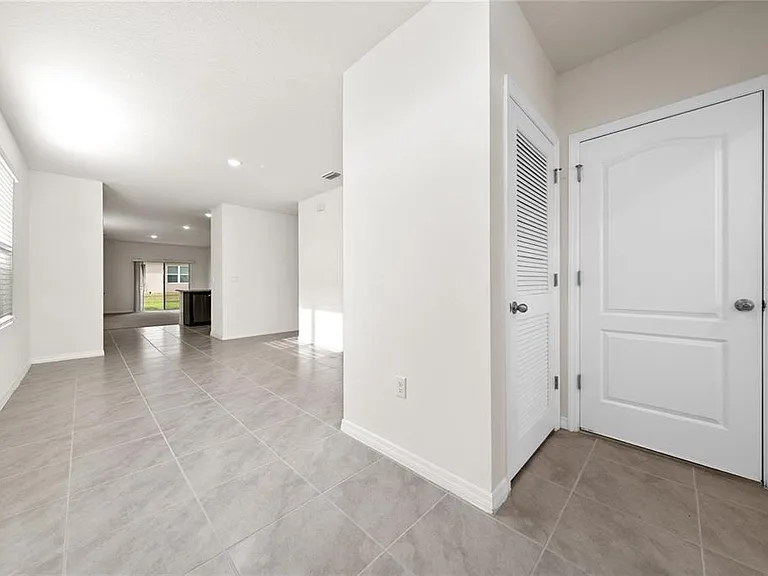 2667 Swooping Sparrow Dr — Photo 5