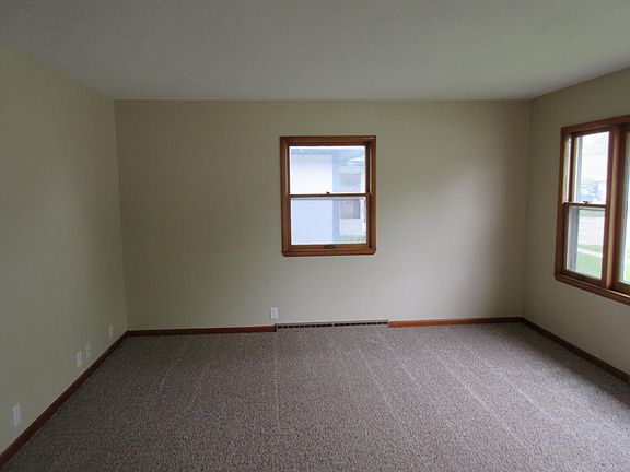 3rd image of 3311 G Ave