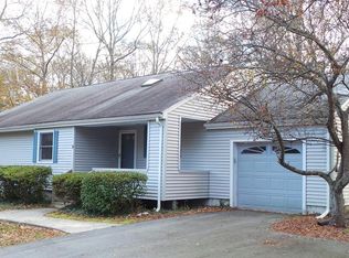 9 Stanley Rd, Medway, MA 02053