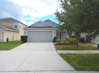 7506 Maroon Peak Dr, Ruskin, FL 33573
