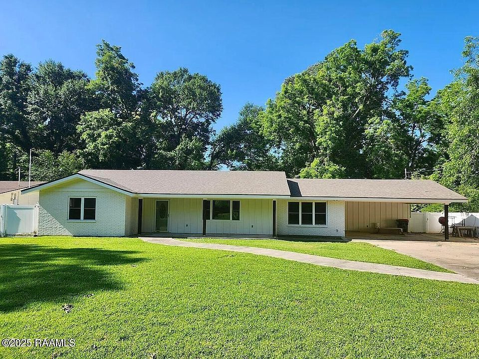 1st image of 207 Mitze Dr