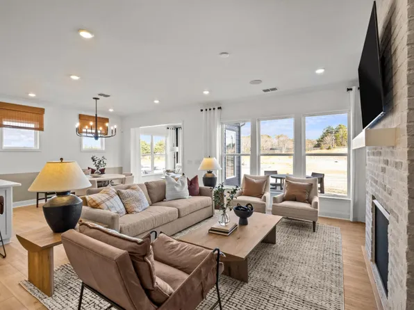 1042 Waxhaw Crossing Dr, Waxhaw, NC 28173