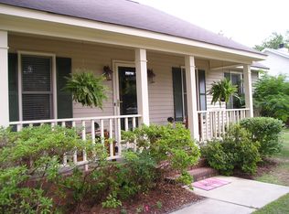 304 Castlewood Ln, Elgin, SC 29045