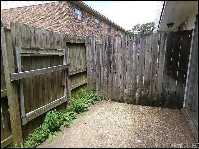 101 Ellis Dr #G — Photo 16