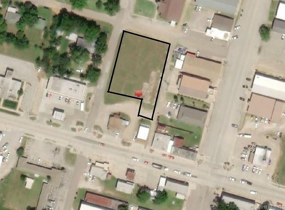 2nd image of 8 N Willis St