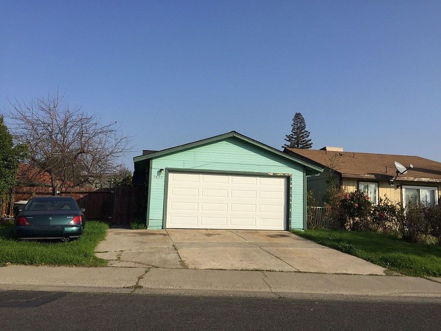 2nd image of 7423 Fleming Ave
