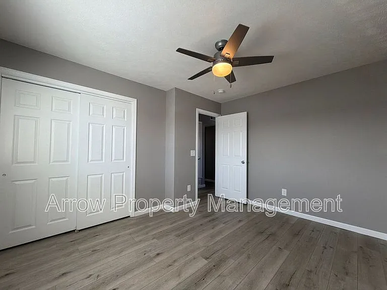 2140 J St #3 — Photo 9