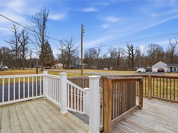 4th image of 1769 Shady Ln