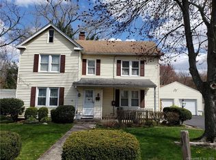 382 Main St, Newington, CT 06111