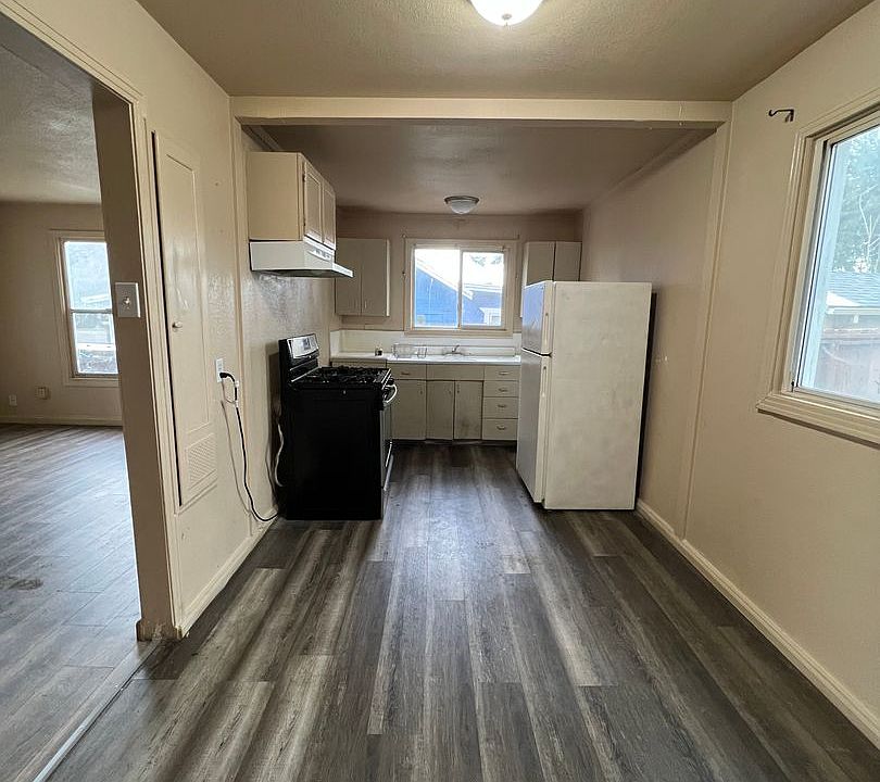 1st image of 2310 Beaumont St #0
