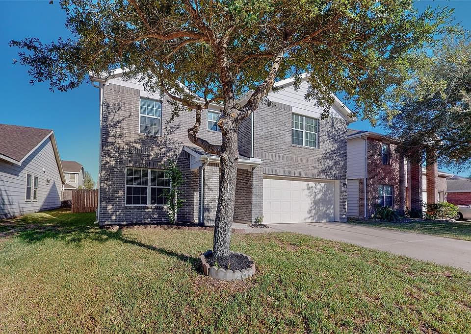 1st image of 15826 Kings Cypress Ln