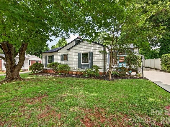 4th image of 2225 Ashley Rd