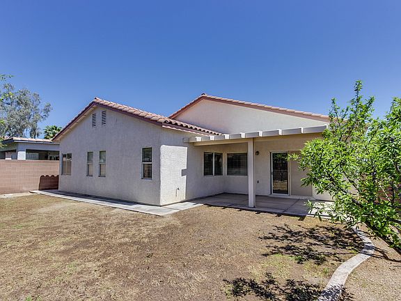 4th image of 5413 Meedeldale St