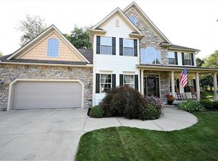 3099 Fen Way Ct, Uniontown, OH