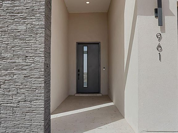 2nd image of 961 Ada Ln