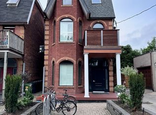 90 Beaconsfield Ave #5, Toronto, ON M6J 3J2