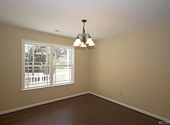 5th image of 7250 Jeffrey Dr