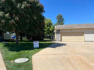 2313 Fairway Dr #B, Dodge City, KS, 67801