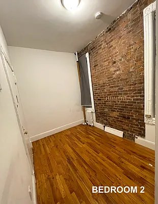 Rented by LJ Sloane Management | media 36