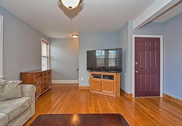 141 North St — Photo 14