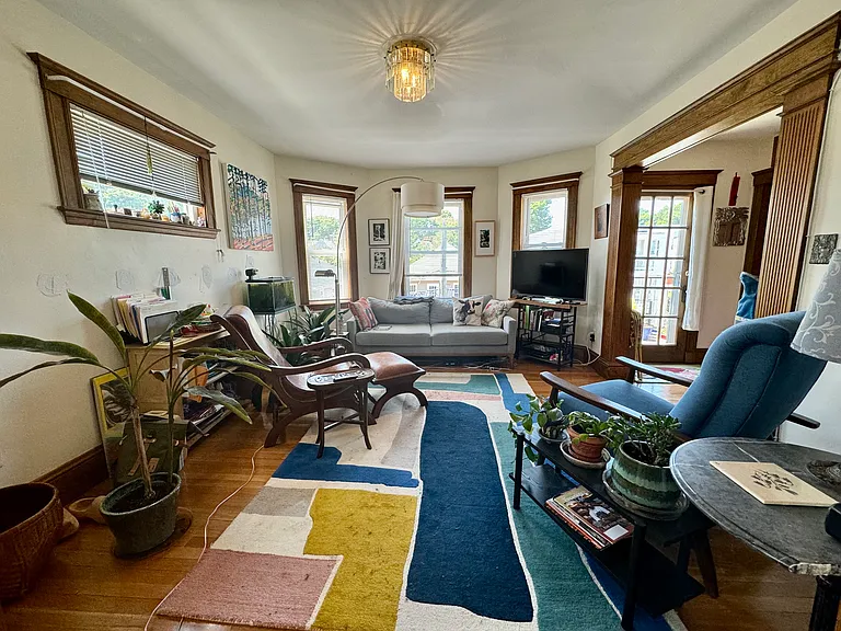 103 Farquhar St #3 — Photo 3