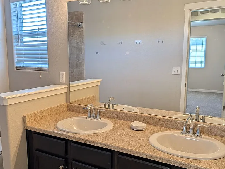 7709 Camille Ct — Photo 18