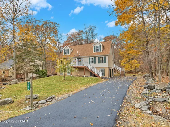 2214 Apley Ct, Bushkill, PA 18324