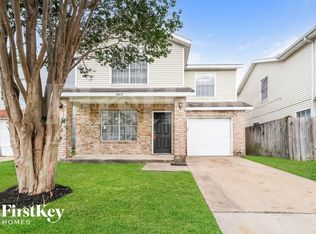 15613 Martineau St, Houston, TX 77032