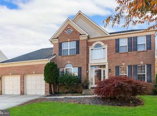 8113 Red Farm Ln, Bowie, MD 20715
