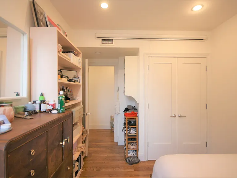 259 Hart St #3 — Photo 12