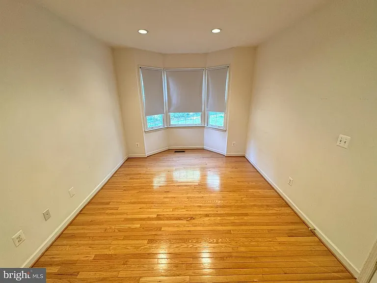 5901 Ewing Pl — Photo 18