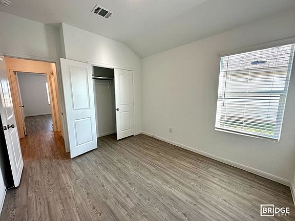 4th image of 1203 White Will