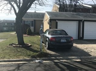 519 Pontiac Ln, Bolingbrook, IL 60440