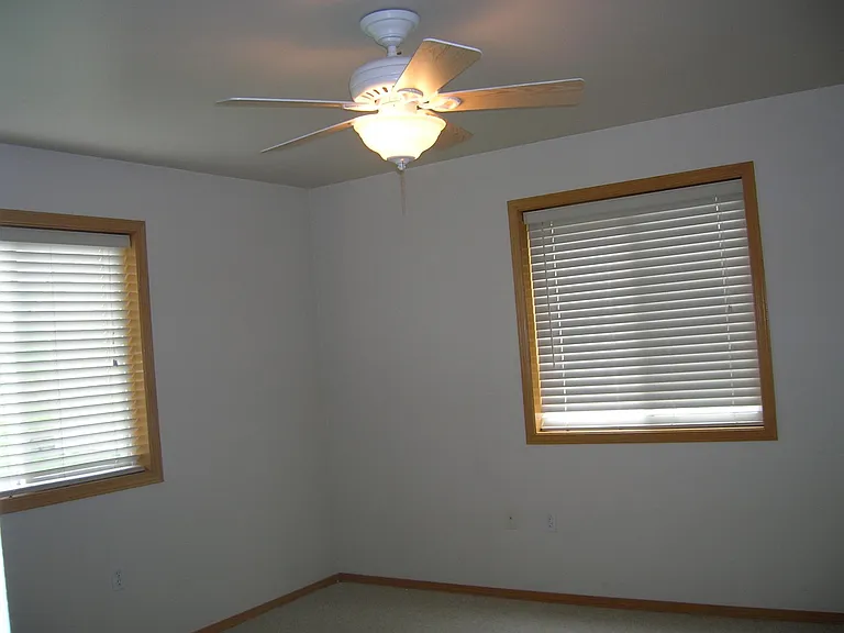 2510 NW Ravenna Ct #B — Photo 7
