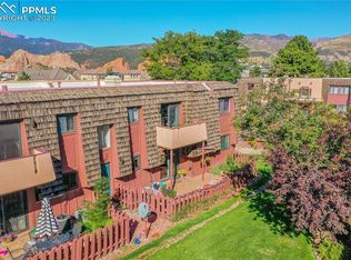 2979 Mesa Rd APT A, Colorado Springs, CO 80904