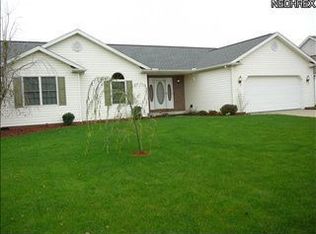 204 Rodeo Cir, Louisville, OH 44641