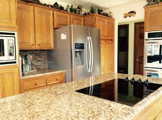 304 Potential Dr, Hollister, MO 65672