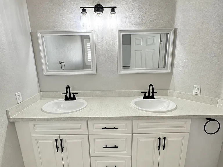 1351 Christobal Ln — Photo 23