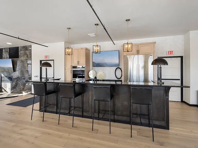 Sage Flats — Photo 10