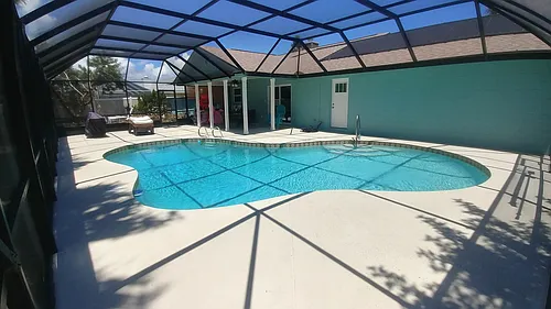 47 Sea Island Dr N Photo 1