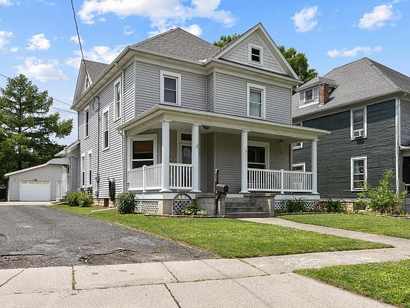 2nd image of 209 Greenwood Hts