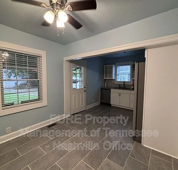 3715 Hilltop Ln — Photo 6